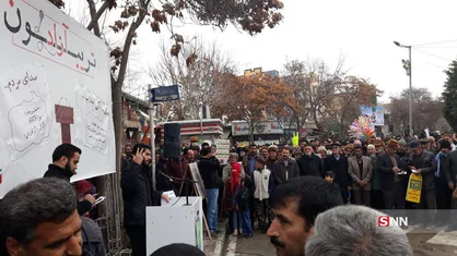دانشجویان بجنوردی ثابت کردند که از انقلاب دست برنمی&zwnj;دارند/ تریبون آزاد دانشجویی مورد استقبال مردم قرار گرفت