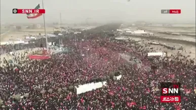 تصاویر هوایی از کاروان حامل پیکر رهبر شهید و خانواده شهیدشان