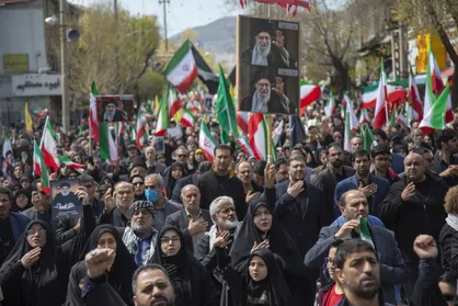 اذعان آمریکایی&zwnj;ها درباره مراسم وداع با امام شهید: شاهد یک رژه پیروزی بودیم