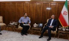 دیدار فرزند حمید نوری با امیرعبداللهیان