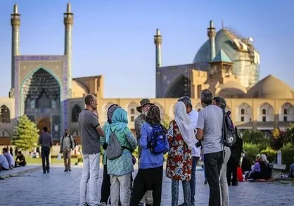 کارت ریالی برای گردشگران خارجی صادر می&zwnj;شود