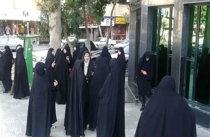 آیا دلیل عقب ماندگی کشورهای اسلامی از جمله ایران، حجاب است؟