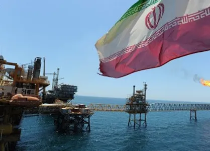 بلومبرگ به نقل از منابع آگاه خبر داد: ایران به دنبال مشتریان قدیمی نفت
