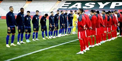 رده بندی باشگاهی| سقوط استقلال باوجود قهرمانی/ پرسپولیس همچنان اول ایران ماند