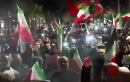 مردم وطن پرست سمنان بار دیگر سیلی محکمی به صورت وطن فروشان زدند