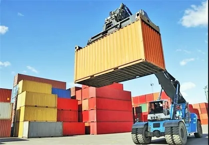 ثبت صادرات ۴۲۵ میلیون دلاری گمرکات اصفهان در پنج ماهه نخست سال