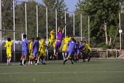 برتری تیم منتخب نوجوانان تهران مقابل تیم نوجوانان فولاد