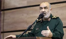 سفر دوباره سرلشکر سلامی به خوی/ سپاه با تمام توان وارد صحنه کمک‌رسانی به زلزله‌زدگان شده