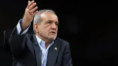 طرف عمانی قبول دارد که باید تنگه هرمز بر اساس تفاهم‌نامه اسلام‌آباد اداره شود / آزادسازی منابع مالی و فروش نفت از شرط های بازگشت به اجرای موارد توافق + فیلم