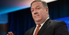 ابراز تاسف پامپئو از آزادی نفتکش ایرانی / هشدار آمریکا به یونان درباره نفتکش ایرانی