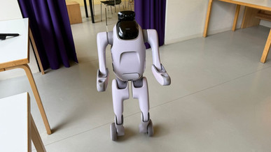 PrimeBOT Q1 و T1 معرفی شدند؛ ربات‌های شخصی هوش مصنوعی برای خانه، خانواده و زندگی روزمره