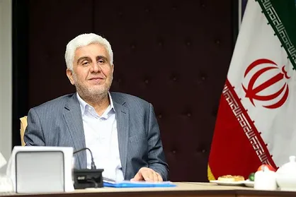 ابلاغ دکتر فرهاد رهبر به کمیسیون معاملات دانشگاه آزاد برای خرید کالا&zwnj;های ایرانی