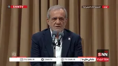 پزشکیان: مبارزه با فساد اساسی‌ترین کار ماست / به رهبر انقلاب قول می‌دهیم با تیم دولت همه دغدغه‌ها را رفع کنیم + فیلم