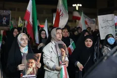 به یاد «خامنه‌ای»، عزیز ایران | بیستمین شب پاسداری از امنیت به پرچمداری مردم مشهد (۲۹ اسفند ۱۴۰۴) + فیلم