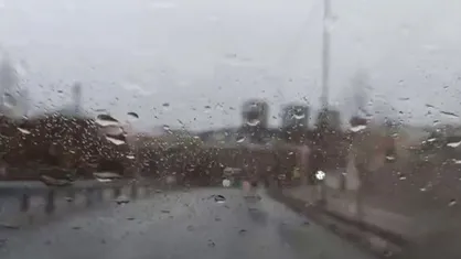 آغاز بارش باران در سنندج