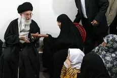 «زهرا کارکوب» مادر سه شهید و دو جانباز درگذشت