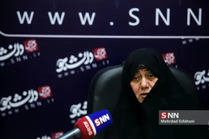 حضور کمرنگ دختران در تشکل&zwnj;ها ناشی از ضعف ساختاری و اهمیت ندادن به آنان است/زنان در سطح هیات دولت عروسک&zwnj;هایی هستند که کار&zwnj;هایی به آن&zwnj;ها واگذار می&zwnj;شود