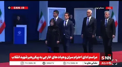 ادای احترام &laquo;صاحبه غفاروا&raquo;، رئیس مجلس ملی آذربایجان و هیات همراه به پیکر پاک و مطهر رهبر شهید انقلاب + فیلم