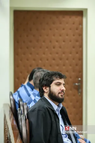 هفتمین جلسه رسیدگی به اتهامات هادی رضوی و احسان دلاویز و دیگر متهمان بانک سرمایه