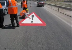 ایمن‌سازی نقطه حادثه‌خیز جاده سعادت‌آباد در کرمان آغاز شد