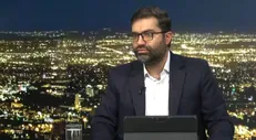 سقاب اصفهانی: اگر مصرف بنزین خودرو های کشور ما ، مشابه کشور های دیگر بود امروز شاهد ناترازی بنزین نبودیم / بخش بزرگی از مصرف بنزین ما در موتور خودرو هایی هدر می رود که جای دیگر شبیه آن وجود ندارد + فیلم