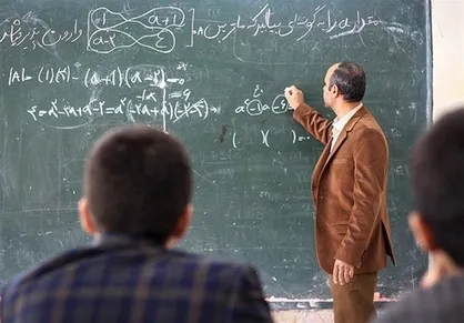چرا معلمان بازنشسته نیمه نخست ۹۸ از رتبه&zwnj;بندی جا ماندند؟