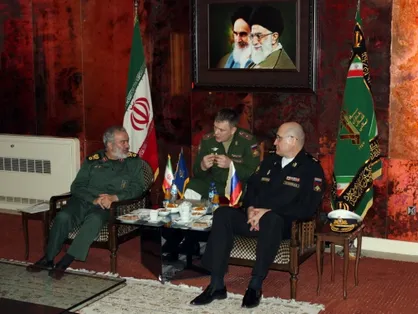 در دیدار معاون ستاد کل نیرو&zwnj;های مسلح روسیه و معاون فرمانده کل سپاه تأکید شد: توسعه همکاری&zwnj;ها در زمینه&zwnj;های مختلف دفاعی و مقابله با تروریسم