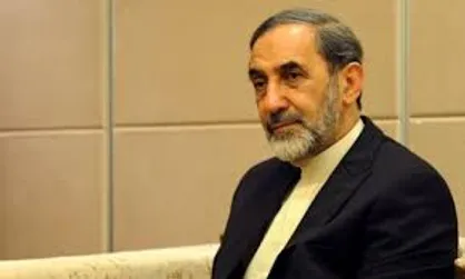 دانشگاه آزاد میراث کسی نیست/ پسوند اسلامی دانشگاه آزاد باید در عمل ترجمه شود