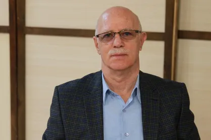پیشکسوت فوتبال ایران بستری شد