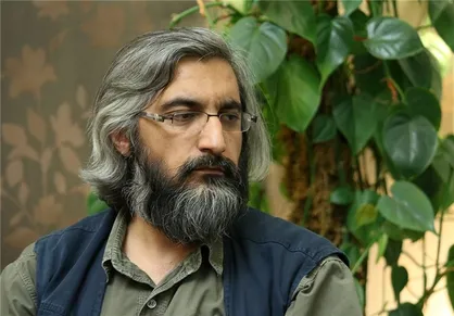 تولیدات فاخر سینمایی انقلابی در سال&zwnj;های آینده افزایش می&zwnj;یاید/ موسیقی به انقلاب خدمات زیادی ارائه کرد