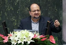 شریعتمداری از نمایندگان اراک تذکر کتبی گرفت / بودجه بند «و» تبصره ۲ به هپکو رسید؟
