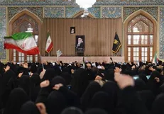 یاد رهبر شهید در حرم رضوی/جای خالی صدایی که هر سال با بهار می‌آمد