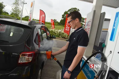 تعارض منافع وزارت نفت دلیل اصلی عدم گسترش LPG در خودرو&zwnj;ها / درآمد ۱۲ هزار میلیارد تومانی برای دولت با توسعه صنعت اتوگاز