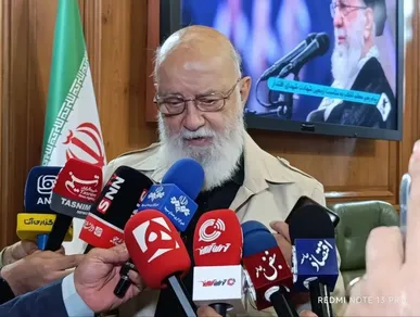 چمران: سنگ فرش کردن خیابان به شکل سابق کار درستی نیست + فیلم