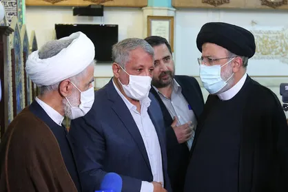 تاکتیک اصلاح&zwnj;طلبان؛ فشار از پایین، چانه&zwnj;زنی از بالا/ ماجرای دیدار اخیر اصلاحاتی&zwnj;ها با رئیسی چه بود؟