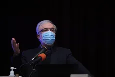 نمکی: در مرحله سرازیری قله‌های پیک چهارم کرونا هستیم