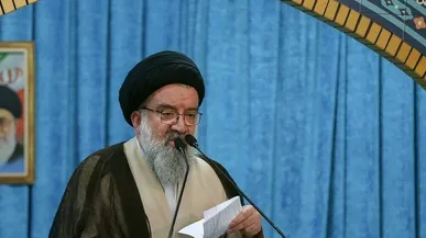 آیت الله خاتمی: به ترامپ و نتانیاهو می‌گوییم اگر دست از پا خطا کنید، سیلی محکمی می‌خورید