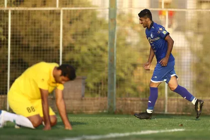 فردین رابط در استقلال ماندگار شد