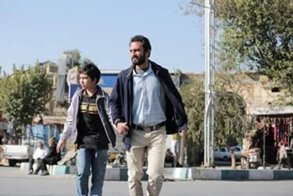دعوت از فرهادی برای تماشای فیلم سینمایی &laquo;قهرمان بزدل&raquo; در سینما&zwnj;های رژیم کودک کش