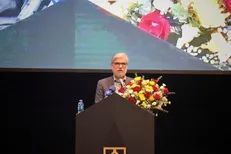 دانشگاه‌ها برای حل مسائل کشور باید به میدان بیایند+ فیلم