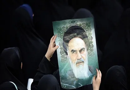 نشست گفتمانی با موضوع مروری بر فلسفه سیاسی امام خمینی (ره) برگزار می&zwnj;شود
