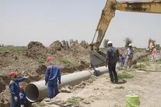 عملیات تکمیل طرح آب‌رسانی به بخش غیزانیه اهواز آغاز شد