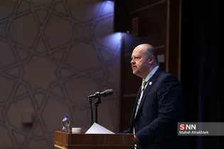 منخئدخ