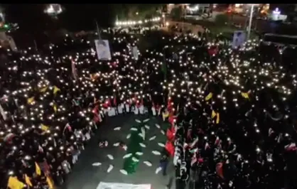 بانوان بوشهری در همدردی با مادران دانش&zwnj;آموز شهید کفن&zwnj;پوش به میدان آمدند