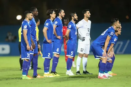 نتیجه بازی سپاهان - پرسپولیس آبی ها را دوباره مدعی می کند