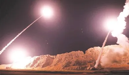 شلیک موشک&zwnj;های سپاه به سوی پایگاه هوایی عین&zwnj;الاسد همچنان ادامه دارد