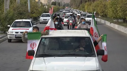 کاروان ۵۰۰ خودرویی در مسیر مرزهای ایران + فیلم