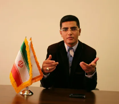 وای به روزی که بگندد قلم...