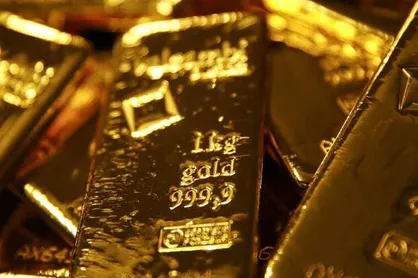 سقوط ۲ درصدی قیمت جهانی طلا پس از بیانیه فدرال&zwnj;رزرو