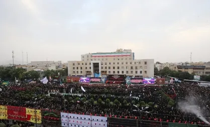 ببینید| اجتماع عظیم یوم&zwnj;الحسین (ع) در اصفهان+فیلم
